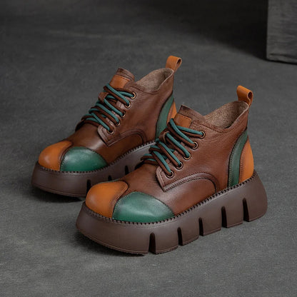 Νέες ρετρό μπότες Martin σε ασορτί χρώματα για το φθινόπωρο και τον χειμώνα του 2025